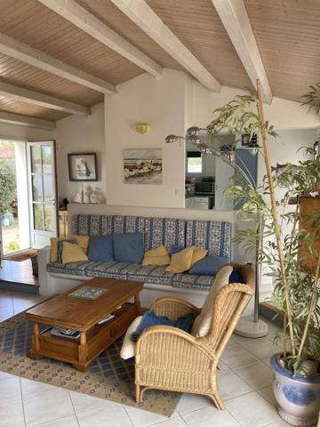 A deux pas de la plage de la Loge