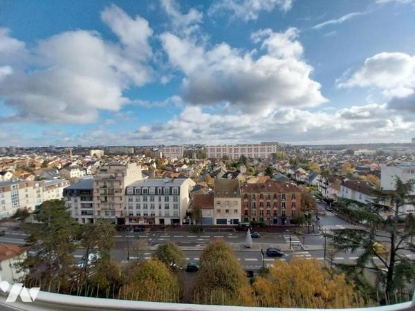 Beau 2P avec vue panoramique et balcon