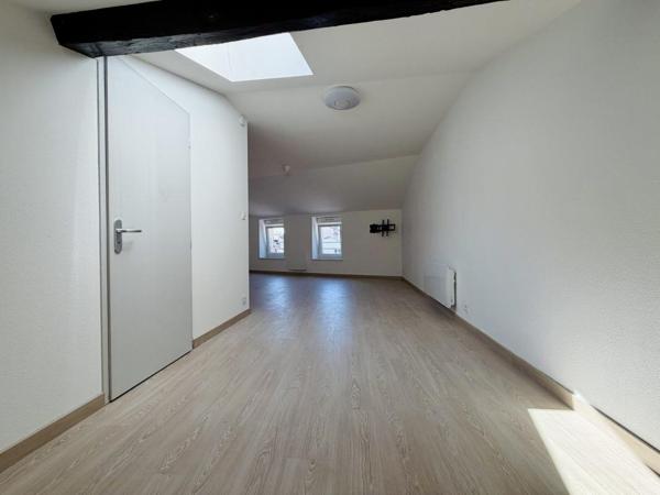 Location Studio 43.61 m² - ÉPinal 88000