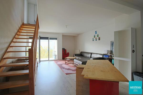 Appartement 3 Pièces avec Loggia et Parking