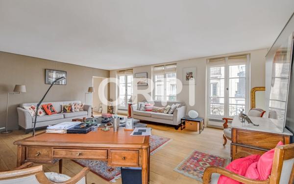 Appartement à vendre    4 pièces • 136 m2 Paris 3