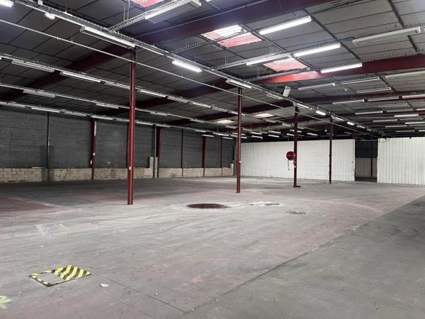 Location / Local Industriel / Bâtiment à Amiens (80000)