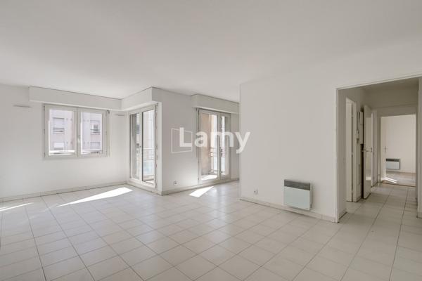 Prado/périer t3 terrassse sud et balcon