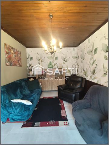 Venez découvrir cette maison pleine de charme, nichée sur un terrain exceptionnel avec son bel étang privatif !