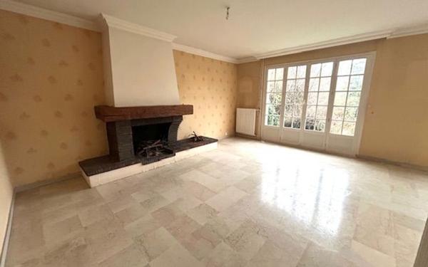 Maison à vendre    6 pièces • 167 m2 Vauréal