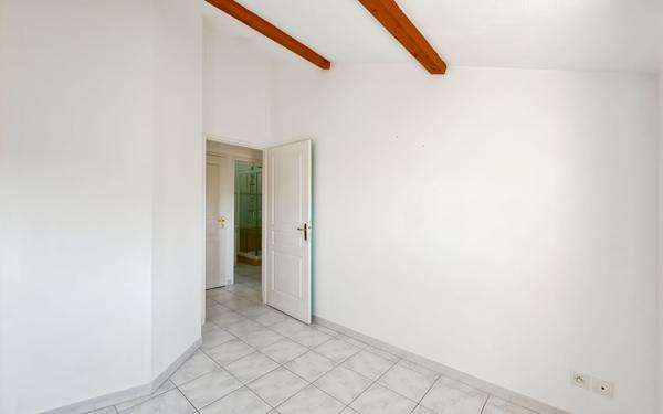 Appartement à vendre    3 pièces • 48,27 m2 Martigues