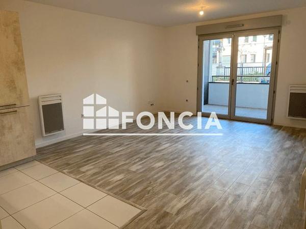 Location Appartement 2 pièces 43.35 m² - 24 BIS RUE ALBERT MAIGNAN Le Mans 72000