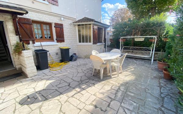Maison à vendre    4 pièces • 70,54 m2 Saint-Maur-des-Fossés