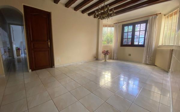 Maison à vendre    4 pièces • 70,54 m2 Saint-Maur-des-Fossés