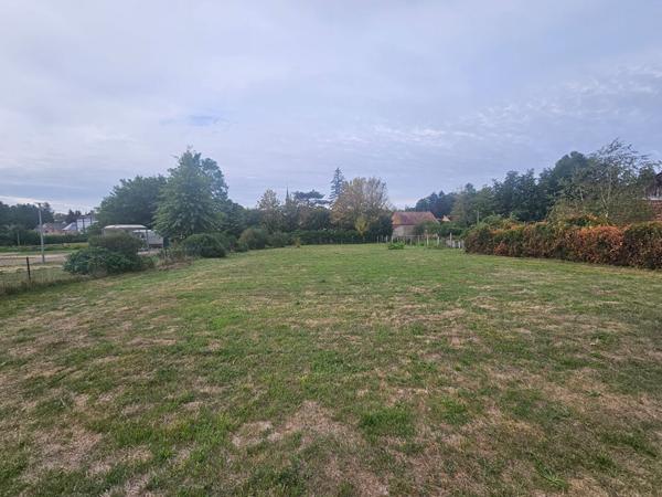 NOUVEAUTÉ TERRAIN CONSTRUCTIBLE À SAINT-QUENTIN-LES-BEAUREPAIRE