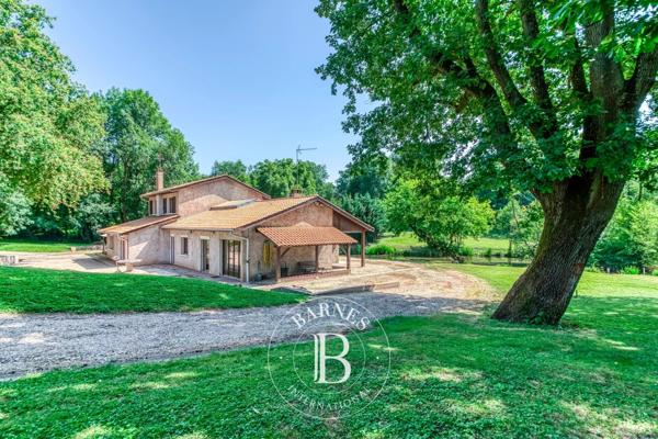 Écully, Maison 4 Chambres -  203 m² à vendre