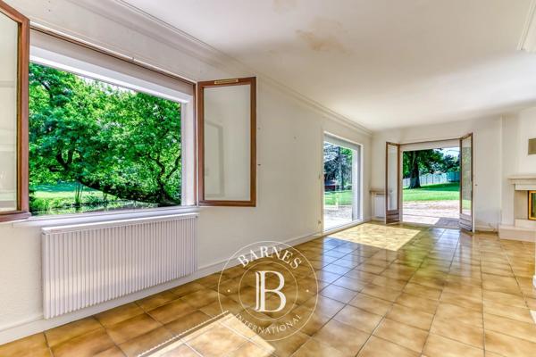 Écully, Maison 4 Chambres -  203 m² à vendre