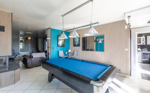 Maison à vendre    6 pièces •  Hurigny