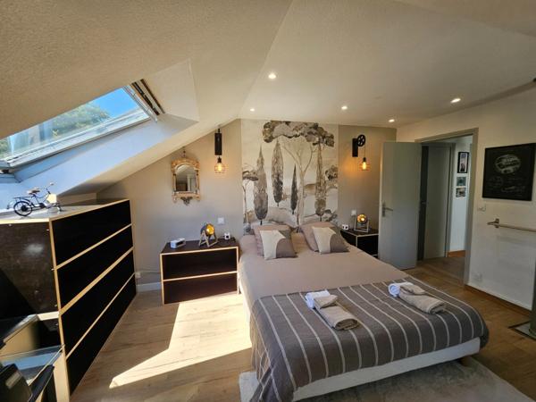 MAISON CONTEMPORAINE FAMILIALE 6 CHAMBRES-VIE DE PLAIN PIED- 150m2 – Locminé (56500)