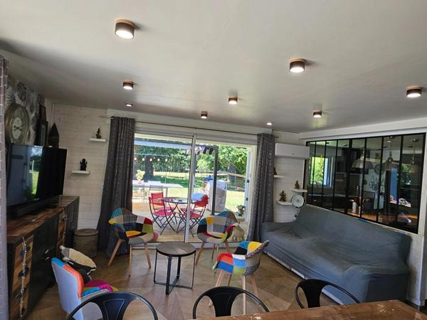 MAISON CONTEMPORAINE FAMILIALE 6 CHAMBRES-VIE DE PLAIN PIED- 150m2 – Locminé (56500)