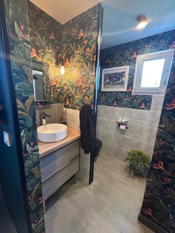 MAISON CONTEMPORAINE FAMILIALE 6 CHAMBRES-VIE DE PLAIN PIED- 150m2 – Locminé (56500)