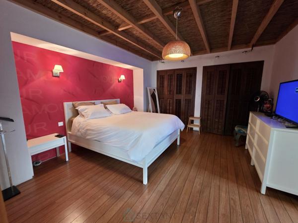 BIEN D'EXCEPTION AU CALME A LA CAMPAGNE A 6 KMS  DU CENTRE VILLE  D 'ARRAS