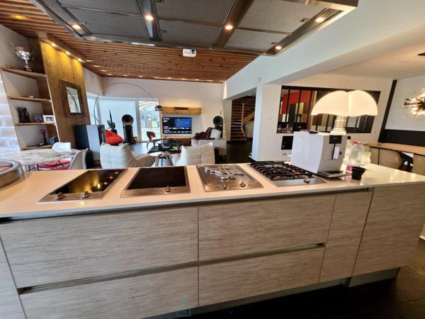 BIEN D'EXCEPTION AU CALME A LA CAMPAGNE A 6 KMS  DU CENTRE VILLE  D 'ARRAS