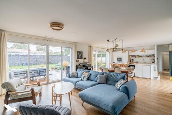 Maison à vendre |  Le Taillan-Médoc |  5 pièces | 144 m²