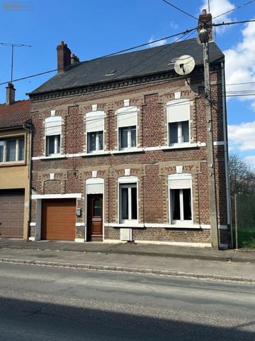 Maison de ville à vendre à Eppeville dans la Somme (80400), ref : C0135