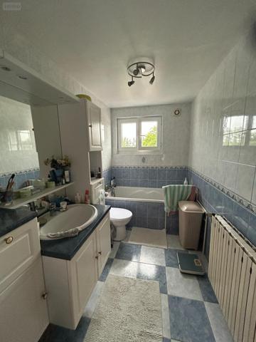 Maison de ville à vendre à Eppeville dans la Somme (80400), ref : C0135