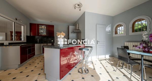 À vendre Maison 6 pièces 230 m² - Rouffiac-tolosan 31180