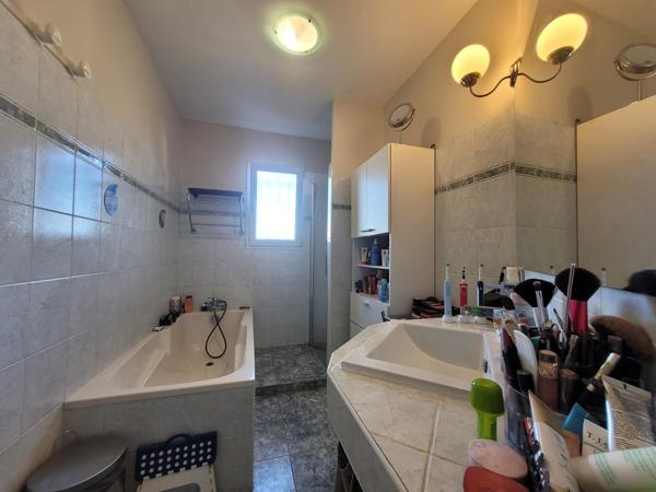 MAISON 5 PIÈCES 104 M2