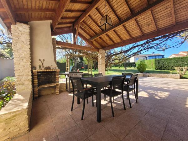 MAISON 5 PIÈCES 104 M2