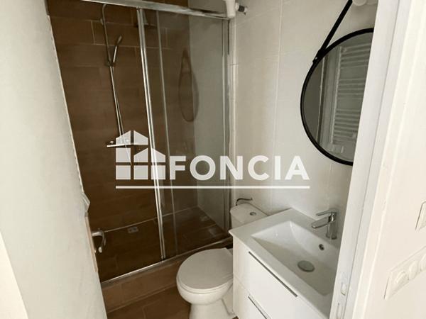 Location Studio 25 m² - 16 RUE DE SOLFERINO Elbeuf 76500