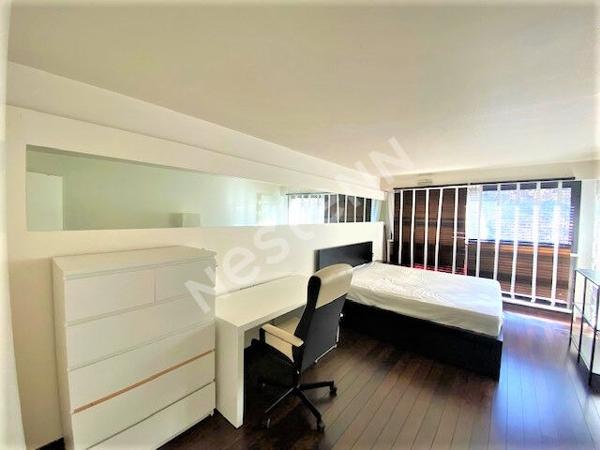 HYPER CENTRE DE REIMS - TYPE 2 EN DUPLEX MEUBLE + BOX FERME