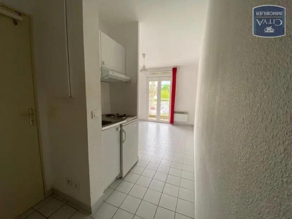 Appartement à louer 1 pièce 17.8m² Saint-Martin-d'Hères (38400)