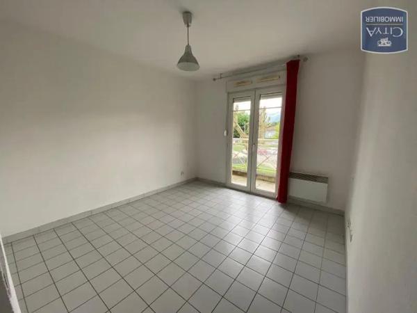 Appartement à louer 1 pièce 17.8m² Saint-Martin-d'Hères (38400)