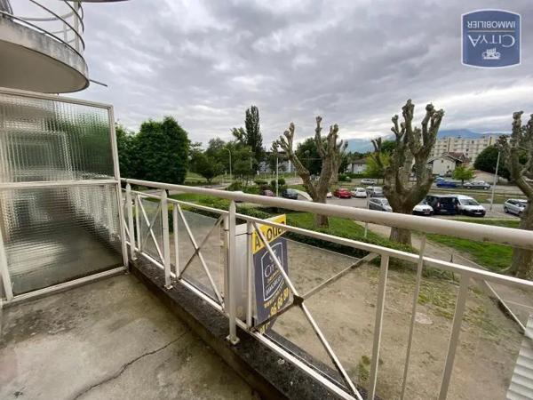 Appartement à louer 1 pièce 17.8m² Saint-Martin-d'Hères (38400)