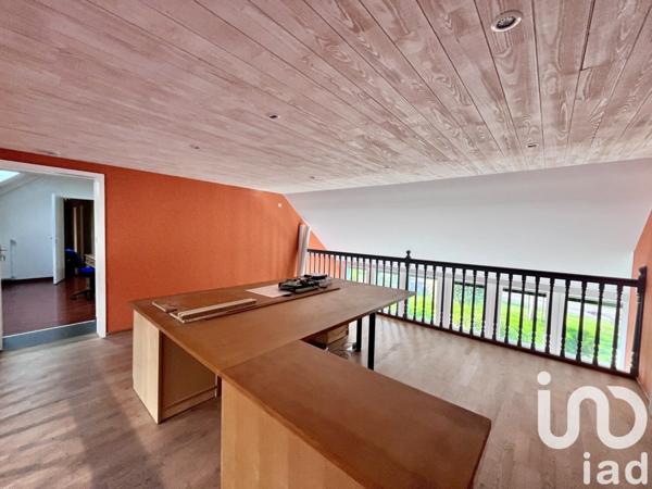 Longère 10 pièces de 265 m² à Saint-Grégoire (35760)