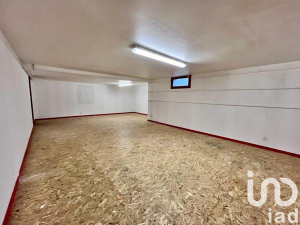 Longère 10 pièces de 265 m² à Saint-Grégoire (35760)