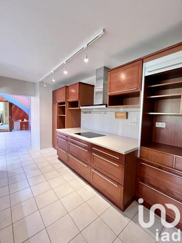 Longère 10 pièces de 265 m² à Saint-Grégoire (35760)