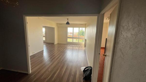 Vue dégagée dans une résidence sécurisée