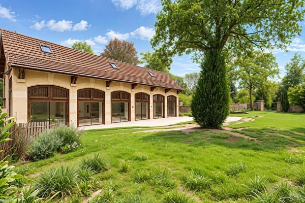 Ensemble immobilier Lévis-Saint-Nom - YVELINES
