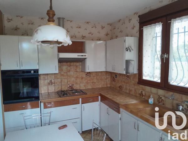 Maison 4 pièces de 107 m² à Malissard (26120)