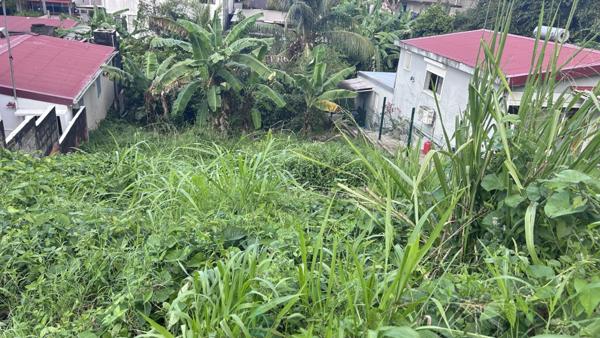 Terrain constructible proche de toutes attractivités