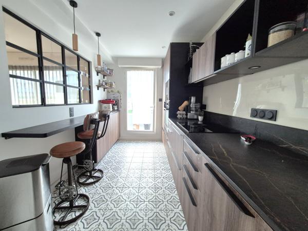 Vannes (56000) Appartement d'environ 100m² de 3 chambres avec garage et cave