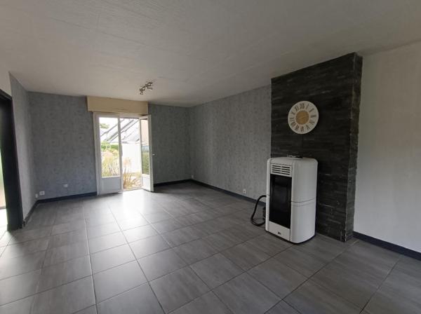 29270 Carhaix maison de 107 m² proches toutes commodités 3 chambres