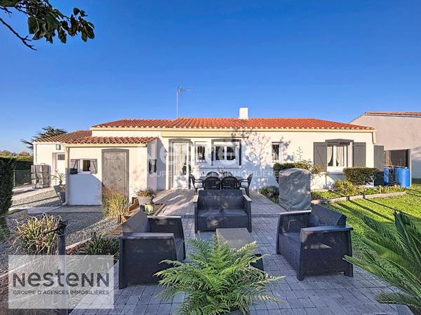 Charmante Maison à Vendre à Soullans - 3 Chambres et Grand Terrain !