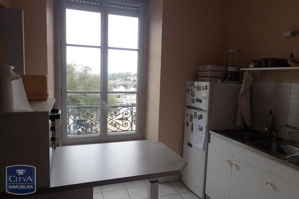 Appartement à louer 2 pièces 46.99m²