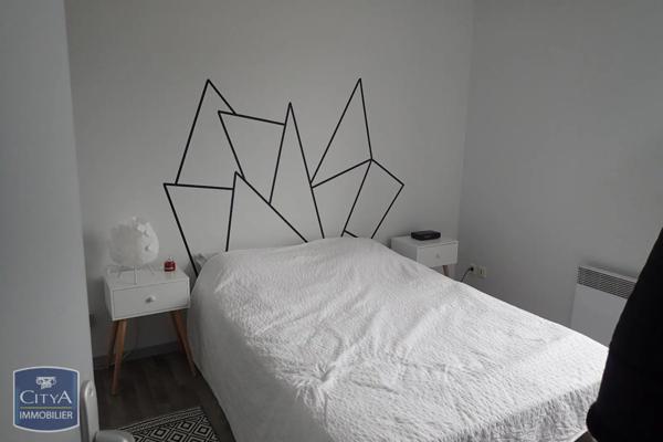 Appartement à louer 2 pièces 46.99m²