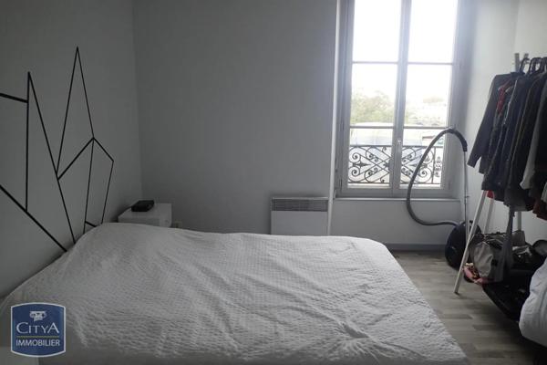 Appartement à louer 2 pièces 46.99m²