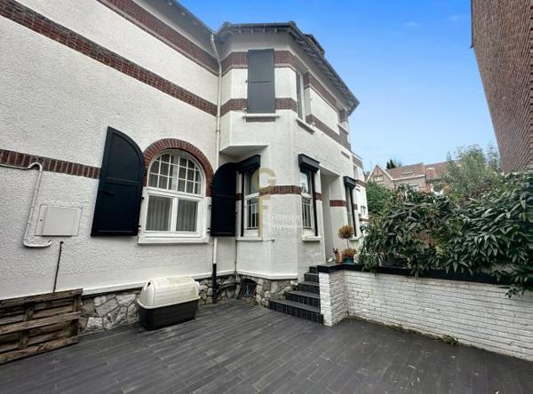 Maison mitoyenne 1 côté Marcq-en-Baroeul 160 m²