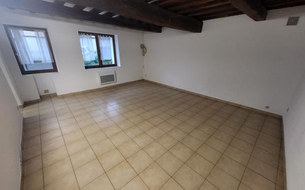 Maison à vendre    4 pièces •  Nanteuil-lès-Meaux