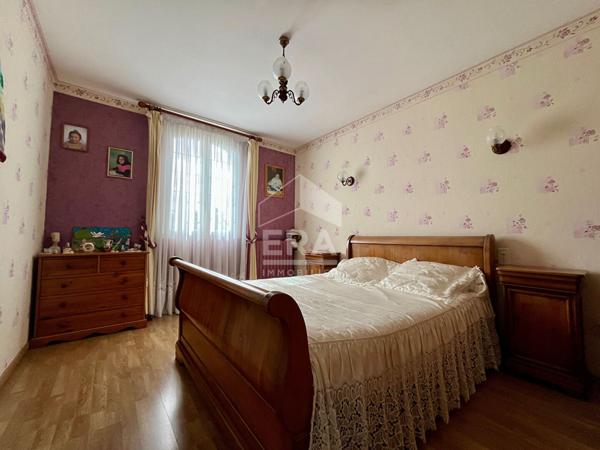 Maison Mulsanne, 5 chambres, 1 bureau, 3268m² de terrain