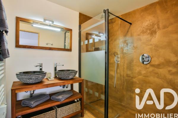 Maison à vendre 8 pièces 272 m² Champs-sur-Tarentaine-Marchal